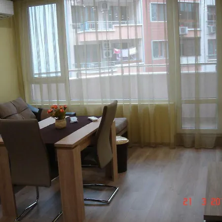Deni Apartment Burgas