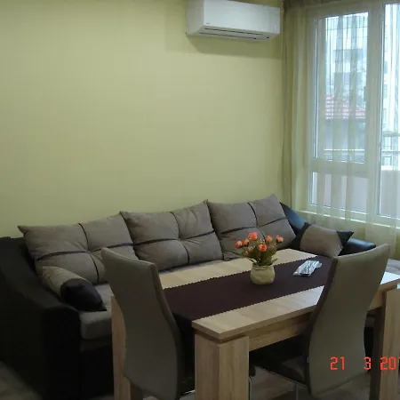 Apartment Deni Burgas