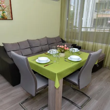 Deni Apartment Burgas