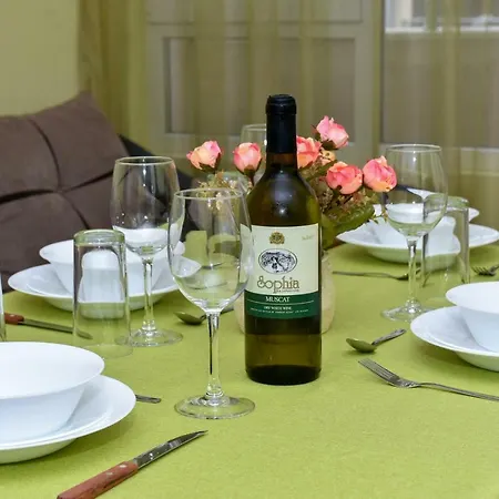 Deni Apartment